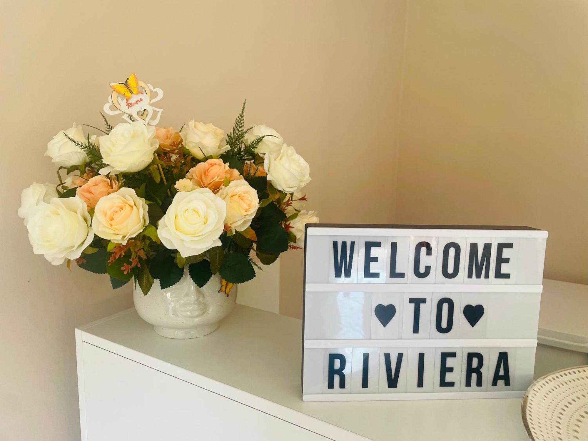 Pensiunea Riviera 코스티네스티 외부 사진